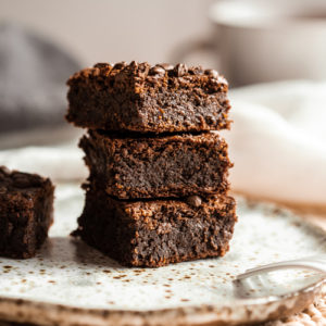 Vegánske fazuľové brownies si zamilujete okamžite